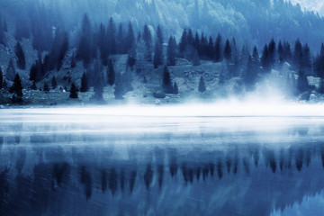 Fototapeta premium Landscape of a glacial lake.