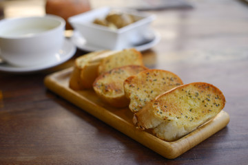 garlic bread