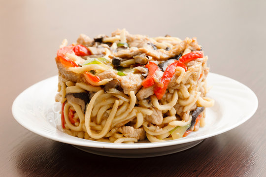 noodles with meat and vegetables