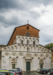 Fototapeta na wymiar Chiesa di Santa Maria Forisportam, Lucca, Italy