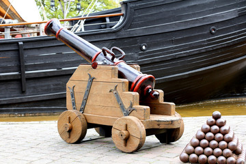 Cannon and cannon balls