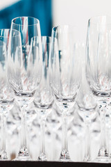 champagne glasses