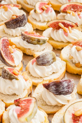 canape with cream cheese and fig