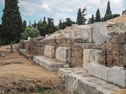  The acropolis wall