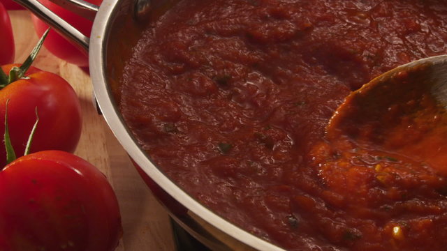 Mariana sauce simmering in pan