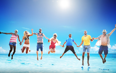 Obraz premium Diverse Beach Summer Friends Fun Jump Shot Concept