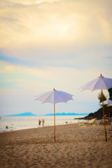 Fototapeta na wymiar Sun Koh Lanta Beach