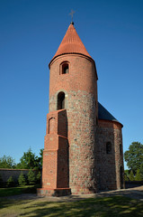 Fototapeta na wymiar Rotunda św. Prokopa, Strzelno