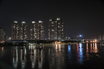 Obraz premium Cityscape of Ho Chi Minh at night