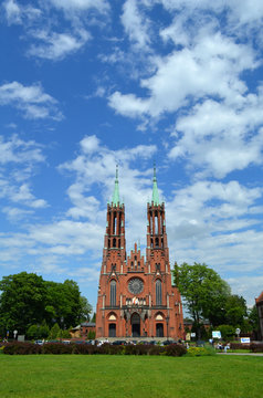 Kości&oacute;ł Gotycki Neogotycki Żyrard&oacute;w