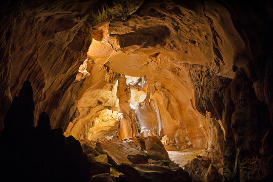 Light beam in the Bat cave