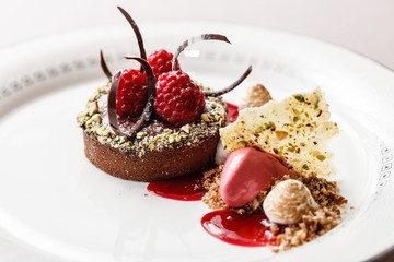 chocolate cake with raspberries