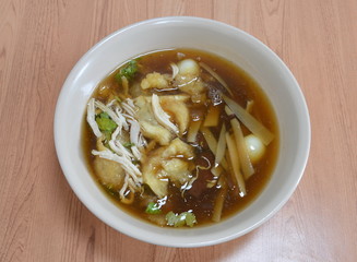 braised fish maw in red gravy