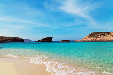 Fototapeta premium Błękitna laguna na wyspie Comino, Malta