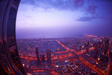 Fototapeta na wymiar Dubai night skylin