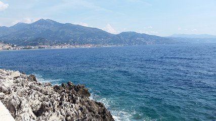 Obraz premium Bord de mer à Roquebrune Cap Martin