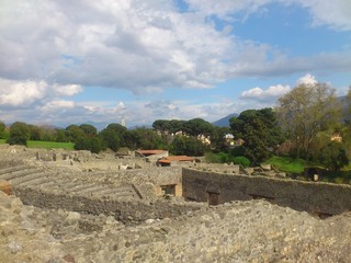 Vue de Pompei depuis L'Odéon