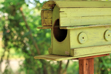 Bird house vintage