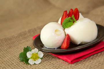 Ice cream with strawberry  .