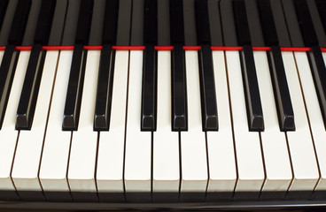 White black keyboard piano