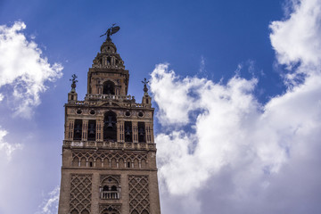 Turmspitze des heutigen Glockenturms der Kathedrale von Sevilla