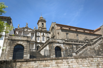 Fototapeta na wymiar Eglise Sao Francisco Porto Portugal