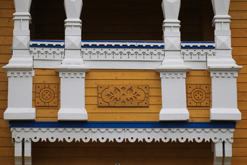 Obraz premium elements of wooden architecture house