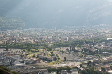 Obraz premium Grenoble depuis la Bastille