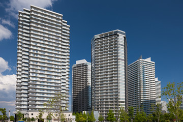 Fototapeta premium 高層マンション