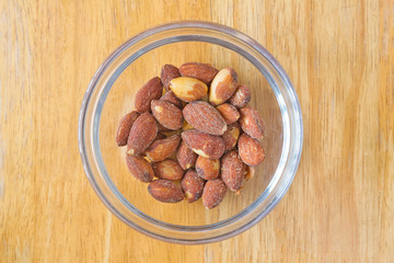 salted and roasted Almonds 