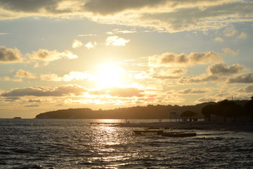 Abend an der Küste bei Rovinj, Istrien, Kroatien