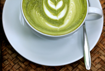 Green tea and milk