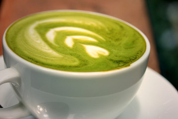 Green tea and milk