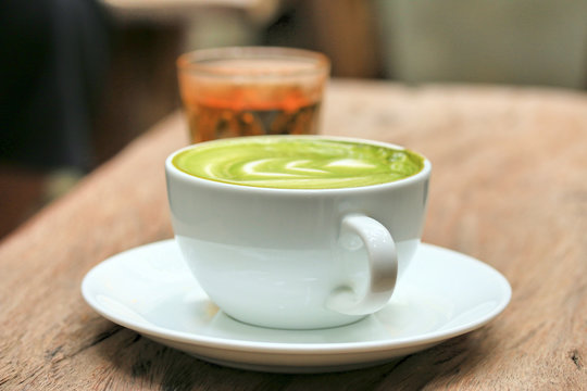 Green tea and milk