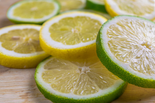Citrus slices - lemon and lime 