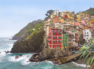 Fototapeta na wymiar Riomaggiore / Cinque Terre / Ligurien / Italien