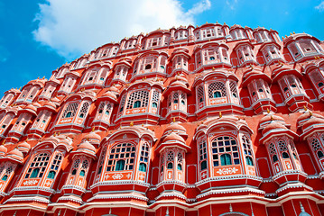 Famous Rajasthan landmark - Hawa Mahal palace, Jaipur, India