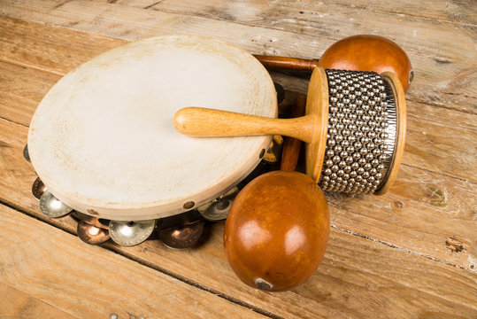 Small percussion instrument