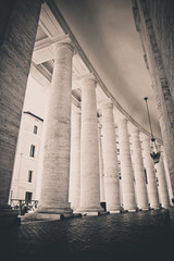 Obrazy na Szkle  Kolumny w Watykanie