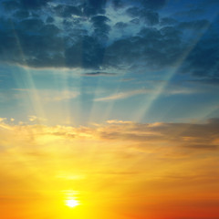 Fototapeta premium beautiful sunrise and cloudy sky