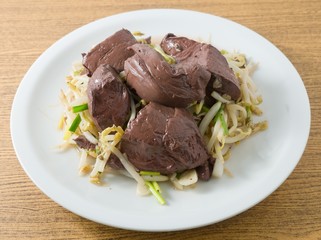 Stir Fried Bean Sprout with Congealed Pork Blood