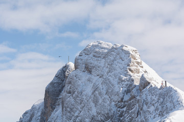 Bergspitze im Schnee - Dachsteingebirge