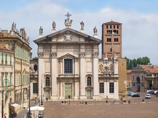 Kathedrale San Pietro in Mantua / Italien