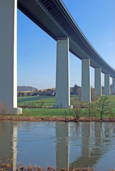 die Mintarder Ruhrtalbrücke bei Mühlheim an der Ruhr