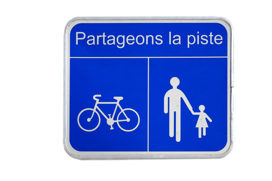 Piste partag&eacute;e entre pi&eacute;tons et cyclistes