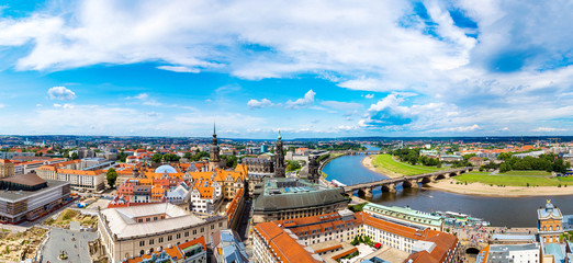 Fototapeta na wymiar Panoramic view of Dresden