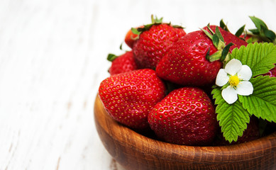 Bowl with strawberries