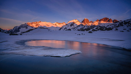 Sunrise in a Pyrenees Lake (Besiberri, Vall de Boí)