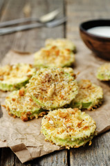 baked parmesan zucchini crisps