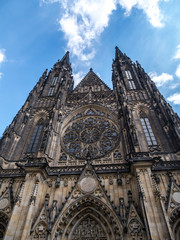 Fototapeta na wymiar Cathedral of Saints Vitus, Wenceslaus and Adalbert in Prague